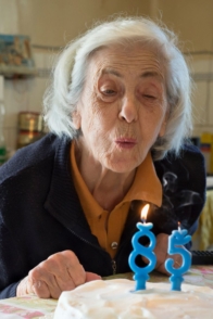 Glückwünsche zum 85. Geburtstag – 80 Sprüche & Geschenkideen