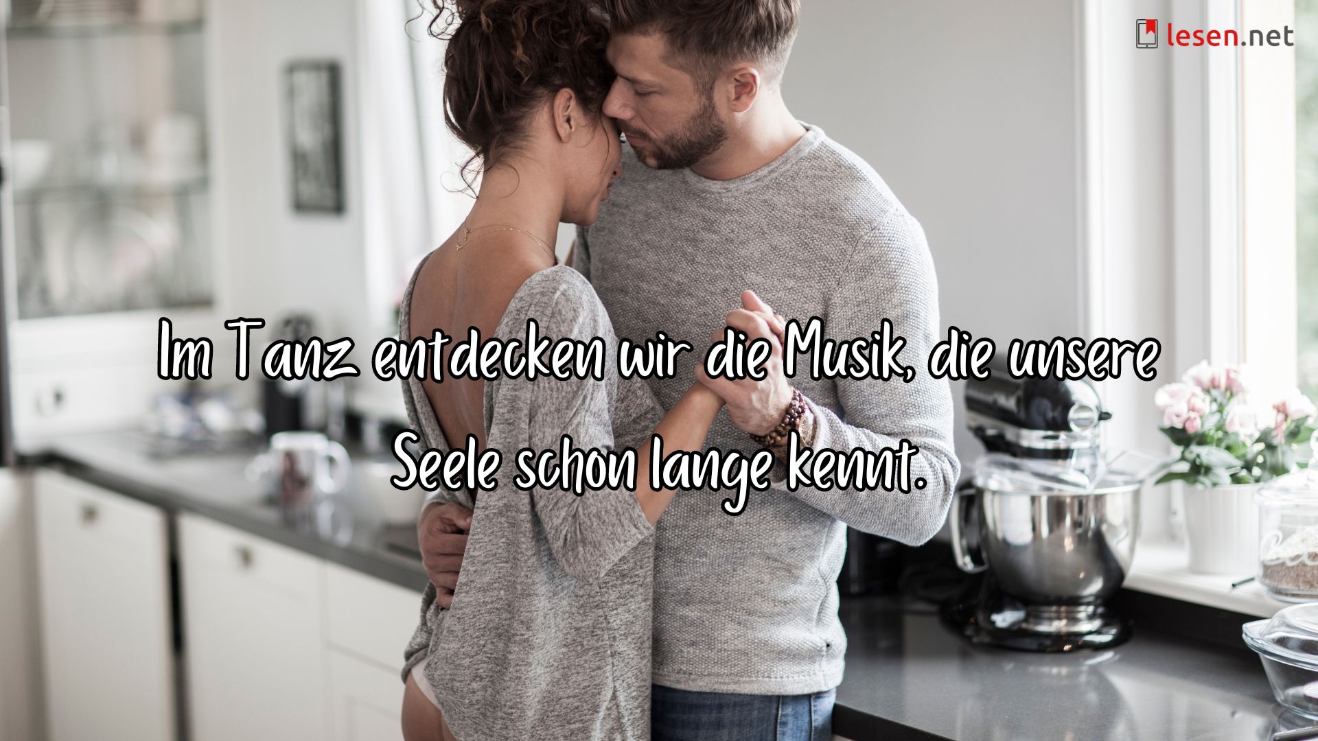 Im Tanz entdecken wir die Musik, die unsere Seele schon lange kennt.